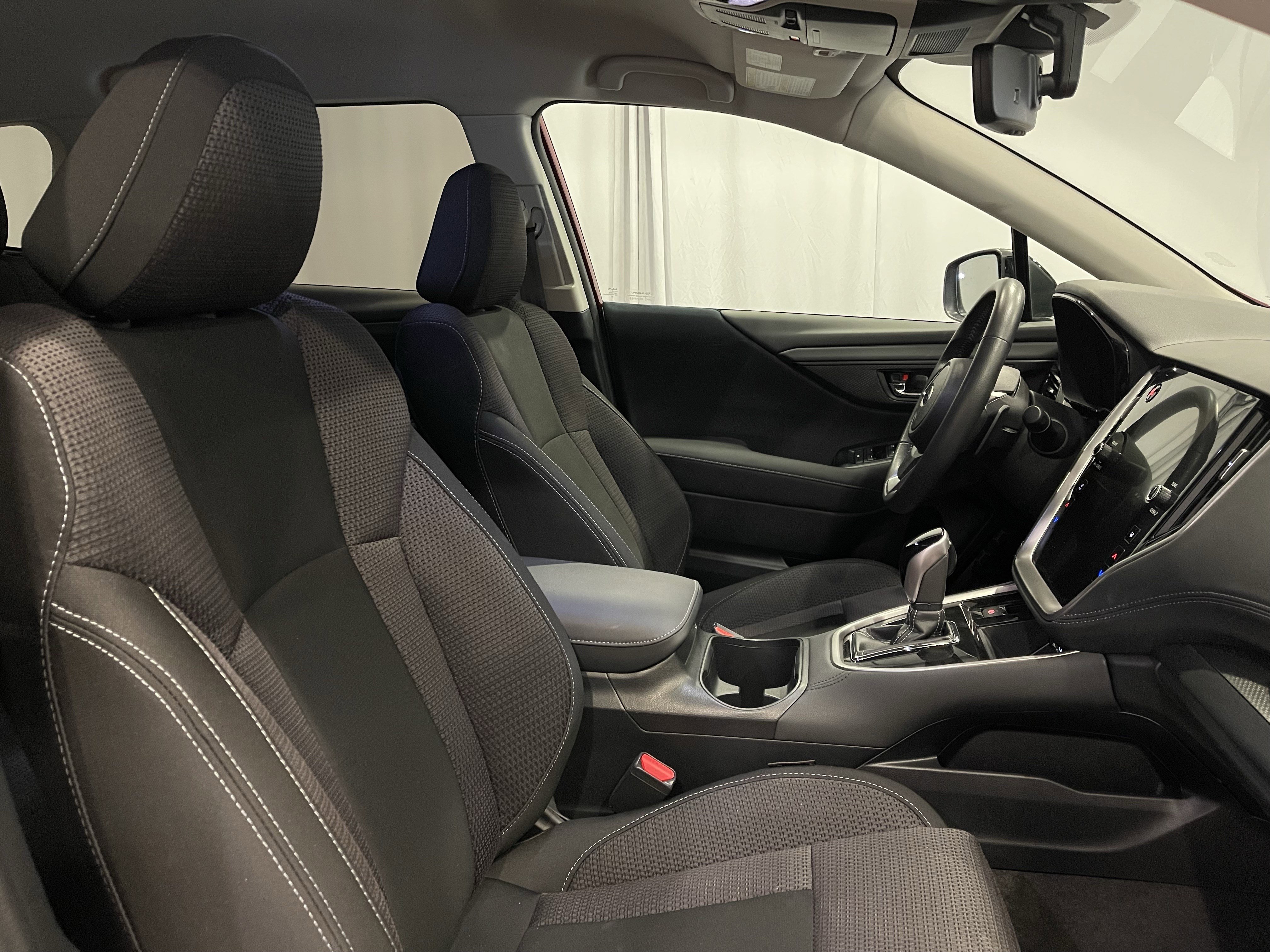 Used 2024 Subaru Outback Premium image 16