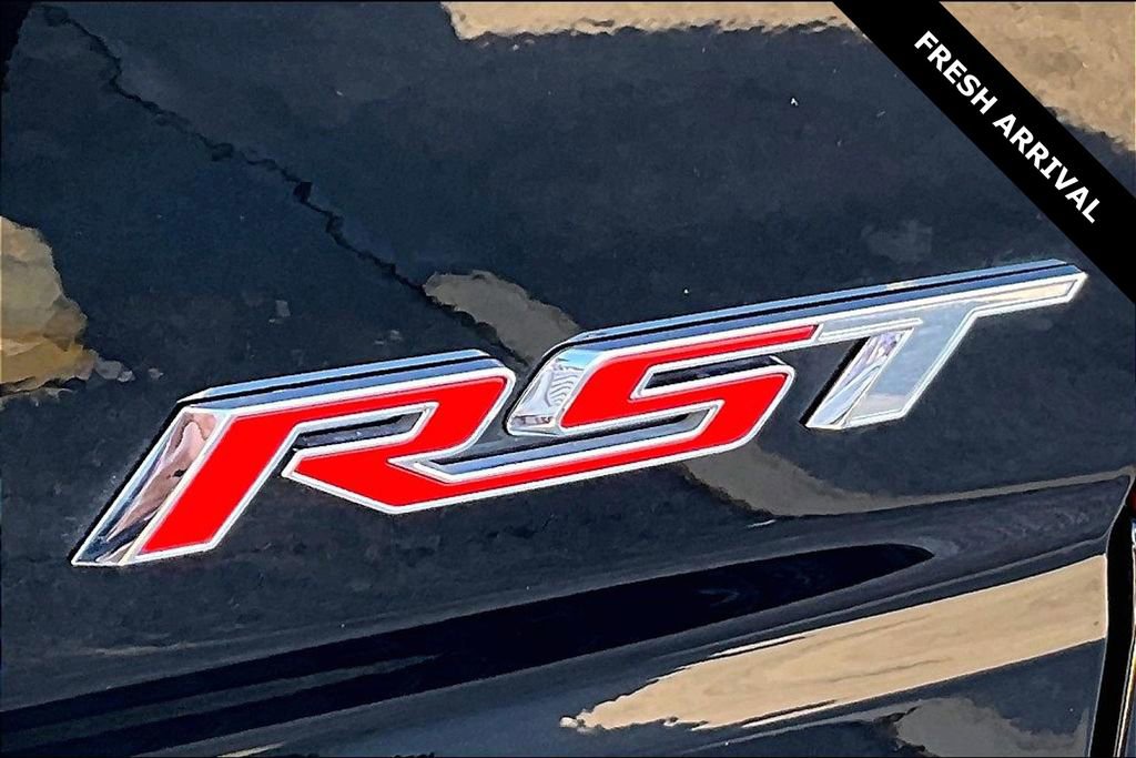 Used 2025 Chevrolet Silverado 1500 RST image 24