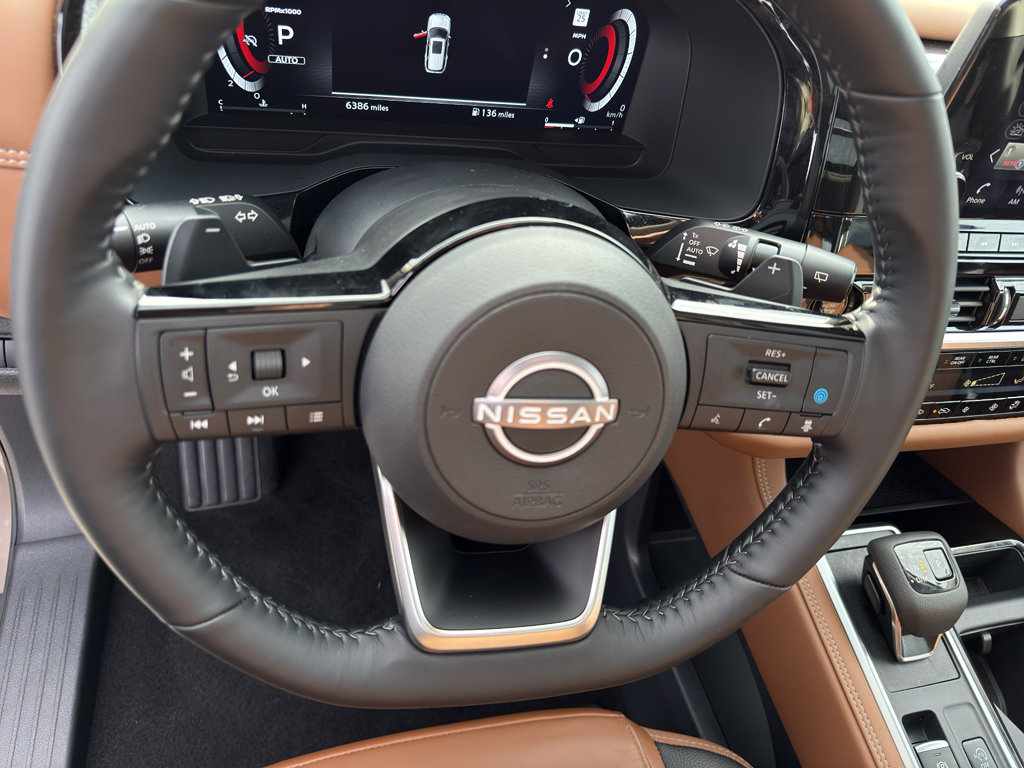 Certified 2025 Nissan Pathfinder Platinum w/ Cargo Package image 16