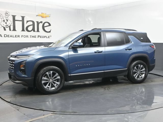 Used 2025 Chevrolet Equinox LT w/ Convenience Package II FWD image 32