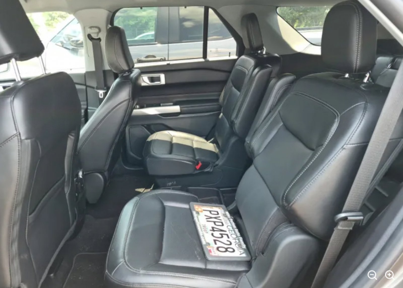 Used 2021 Ford Explorer Limited AWD/4WD image 11