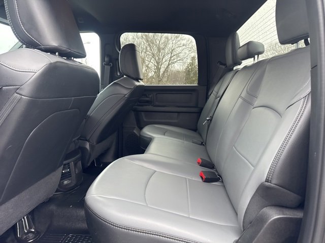 Used 2025 RAM 2500 Tradesman w/ Chrome Appearance Group image 13