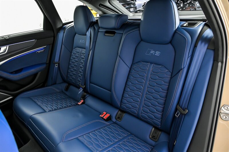 Used 2024 Audi RS 6 performance AWD/4WD image 22