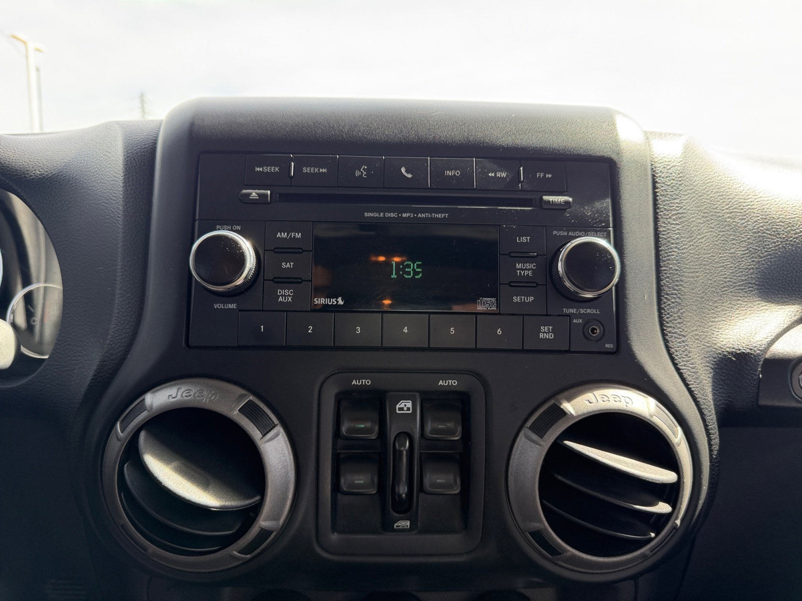 Used 2017 Jeep Wrangler Unlimited Sport w/ Connectivity Group image 12