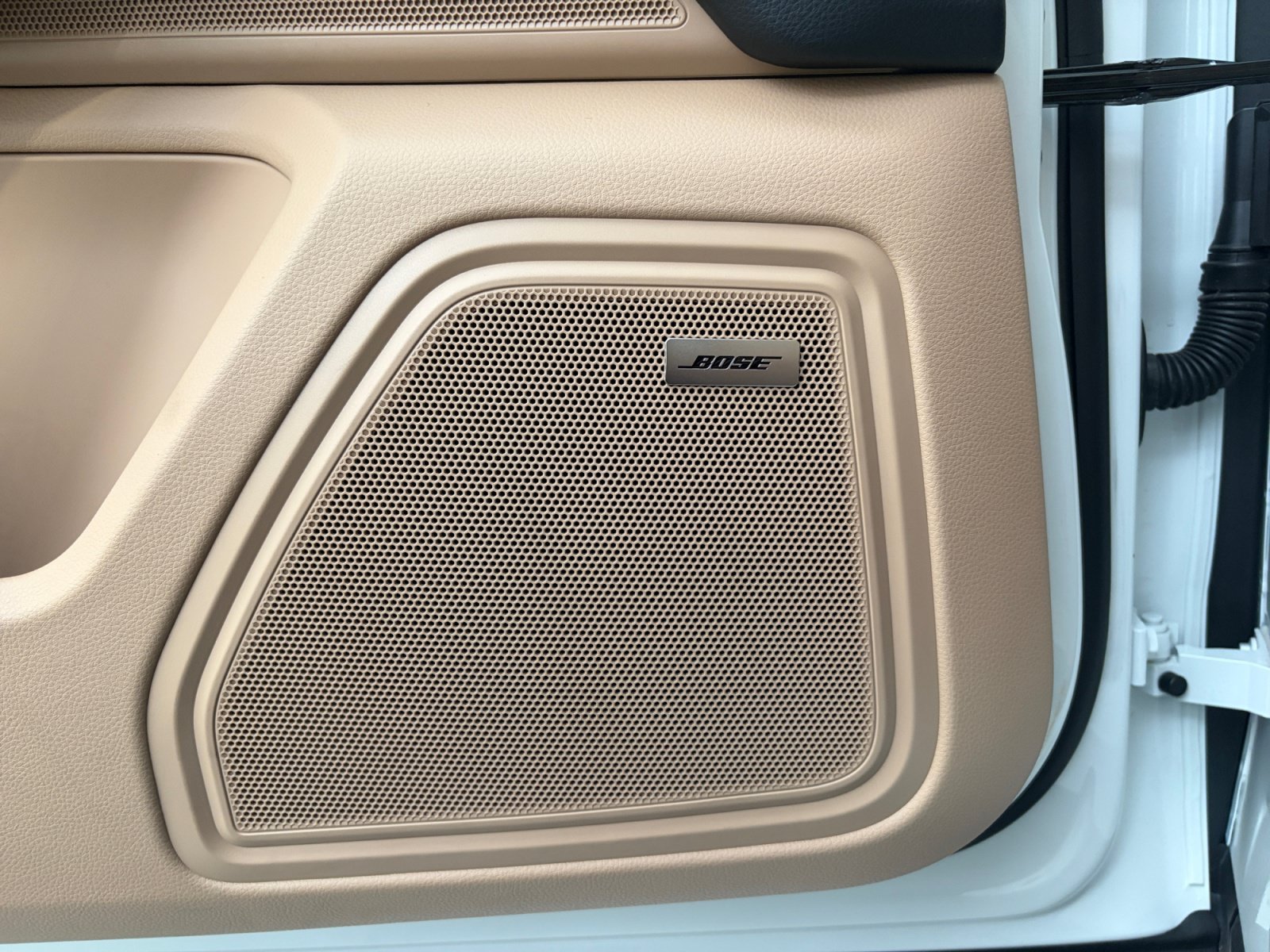 Certified 2026 Porsche Macan AWD/4WD image 46
