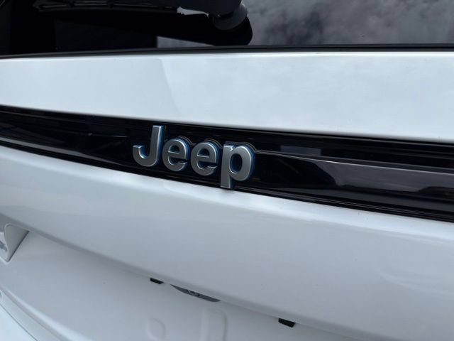 Used 2024 Jeep Grand Cherokee Limited 4xe AWD/4WD image 30