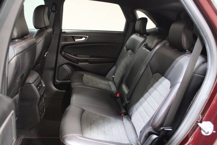 Used 2024 Ford Edge ST-Line AWD/4WD image 21