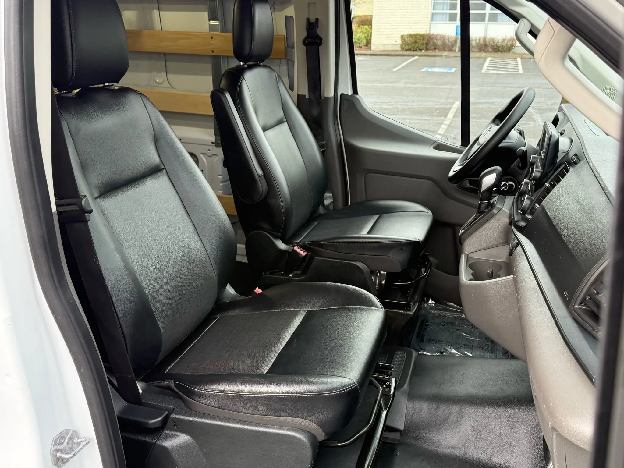 Used 2025 Ford Transit 250 Low Roof w/ Exterior Upgrade Package RWD image 15