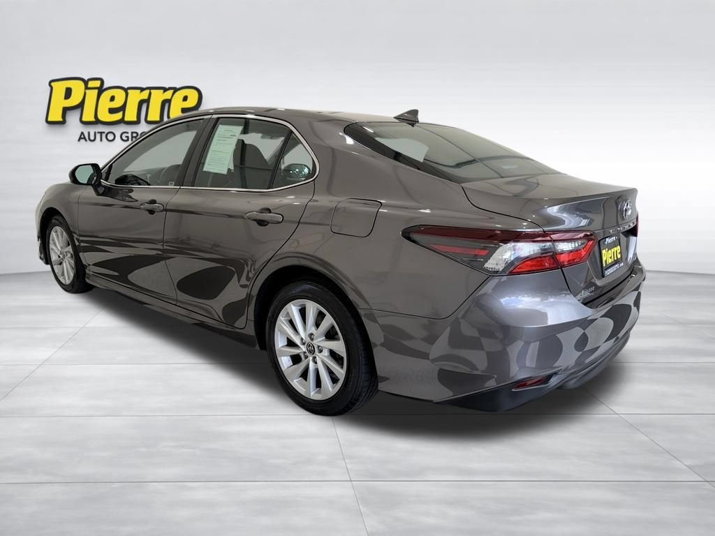 Used 2022 Toyota Camry LE FWD video 2