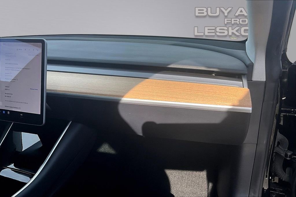 Used 2020 Tesla Model 3 Performance image 17