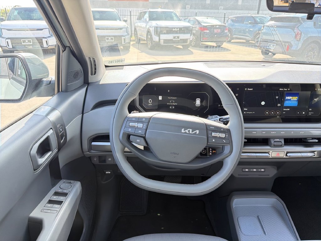 New 2027 Kia EV3 Wind FWD image 12