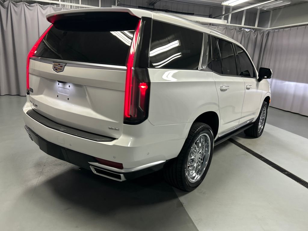 Used 2023 Cadillac Escalade Premium Luxury Platinum w/ LPO, Floor Liner Package AWD/4WD image 7