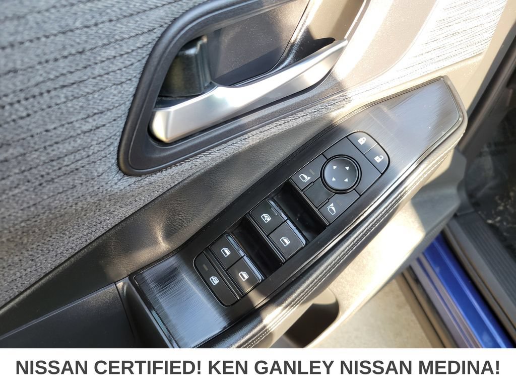 Certified 2023 Nissan Rogue SV AWD/4WD image 37