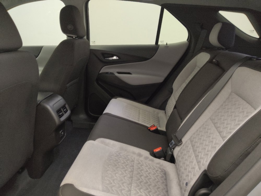 Used 2024 Chevrolet Equinox LS w/ LS Convenience Package image 18