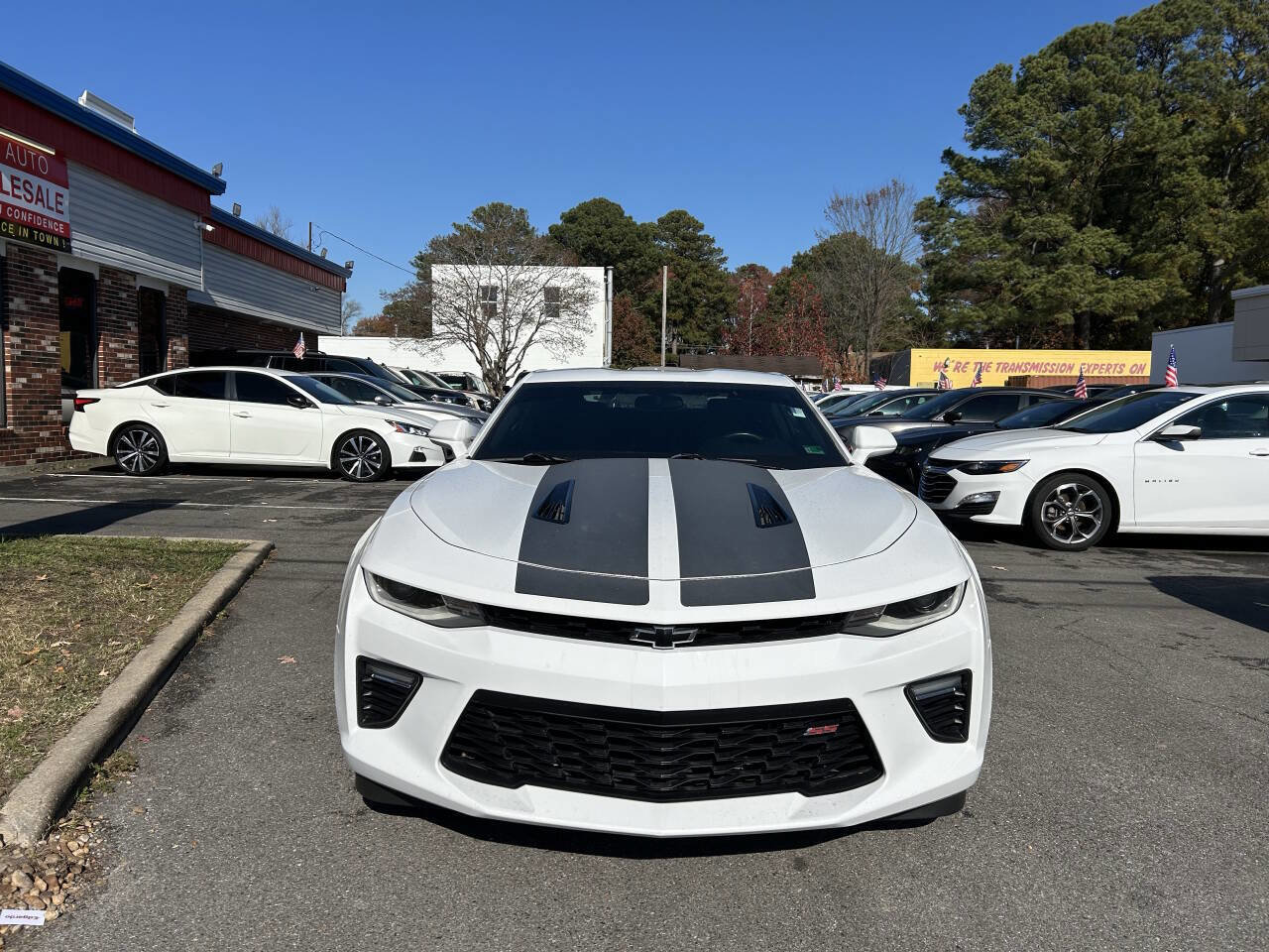 Used 2016 Chevrolet Camaro SS image 2