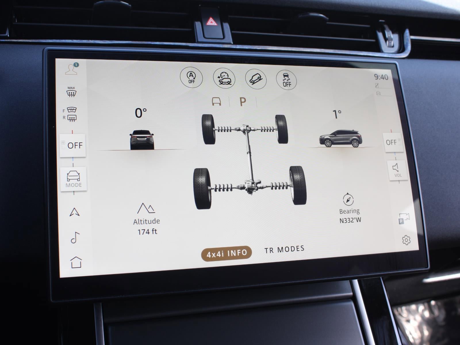 Used 2024 Land Rover Range Rover Evoque Dynamic SE AWD/4WD image 15