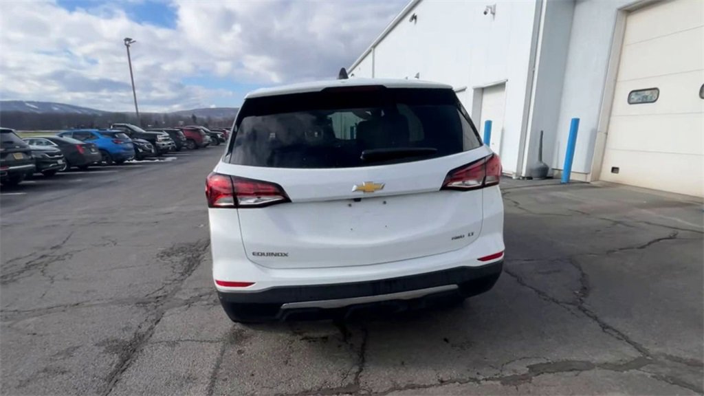 Certified 2024 Chevrolet Equinox LT image 7
