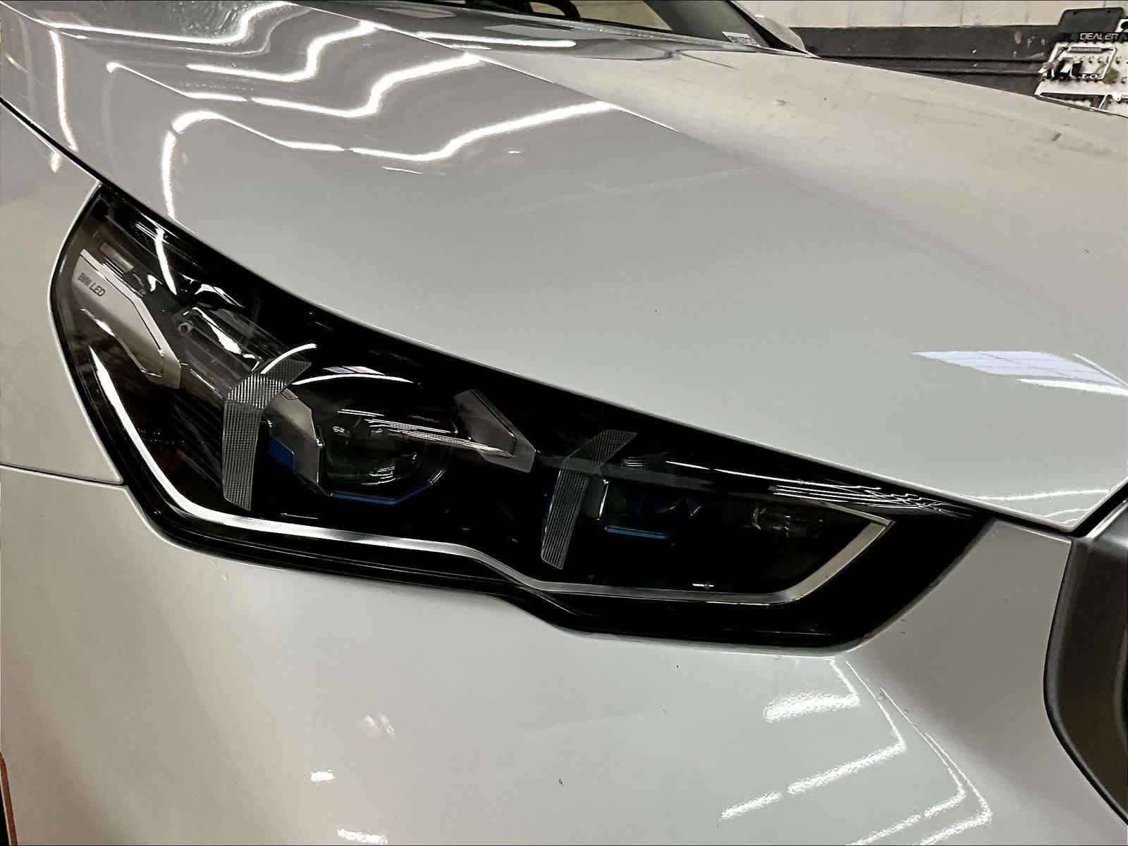 Used 2026 BMW 530i w/ Premium Package RWD image 30