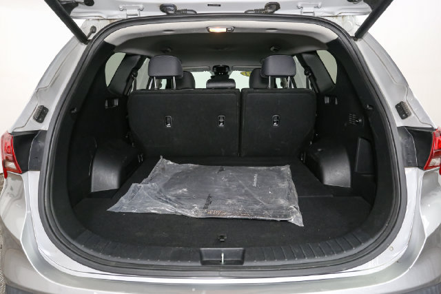 Used 2023 Hyundai Santa Fe SEL AWD/4WD image 11