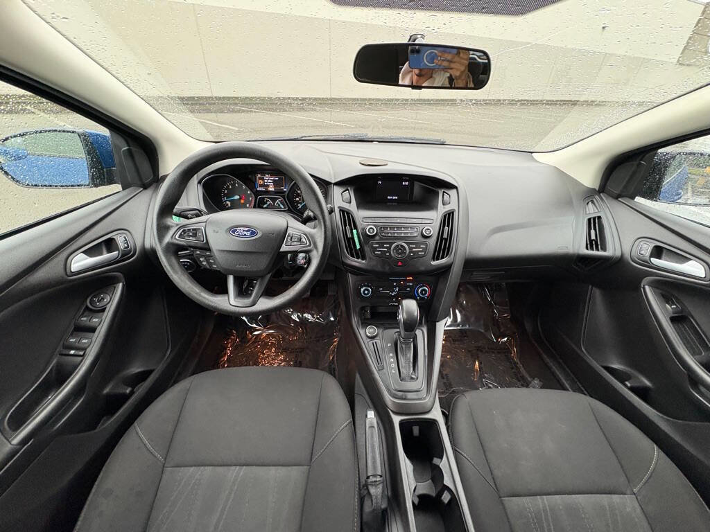 Used 2018 Ford Focus SE image 15