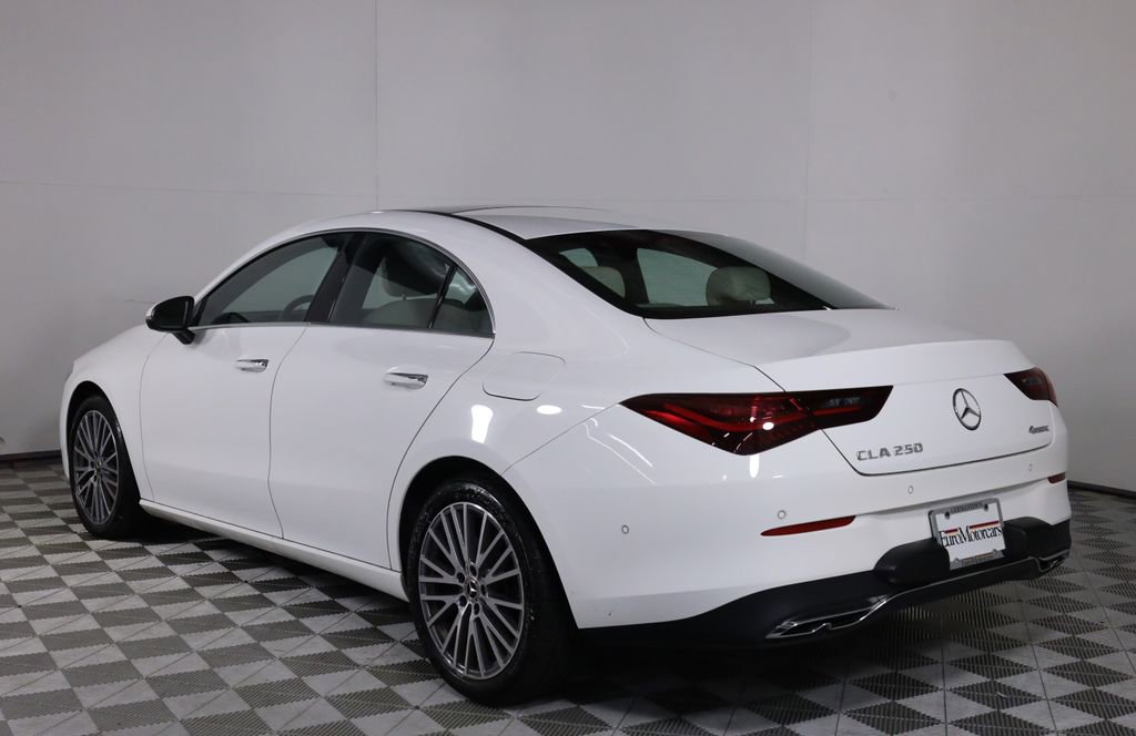 Certified 2025 Mercedes-Benz CLA 250 4MATIC image 4