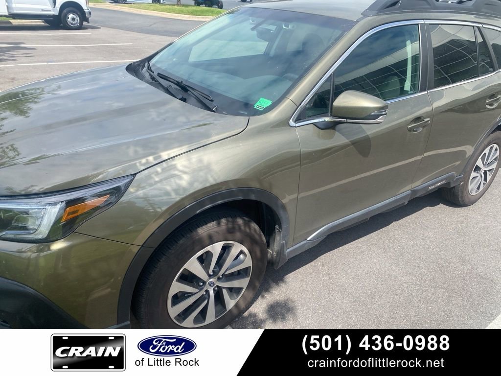 Used 2020 Subaru Outback Premium AWD/4WD image 1