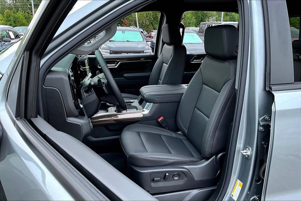 New 2026 Chevrolet Silverado 1500 LT AWD/4WD image 9