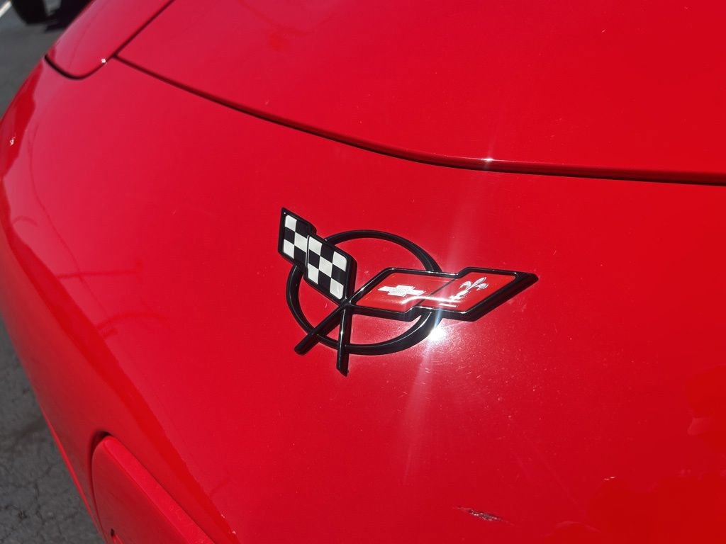 Used 2004 Chevrolet Corvette Z06 w/ Memory Package RWD image 10