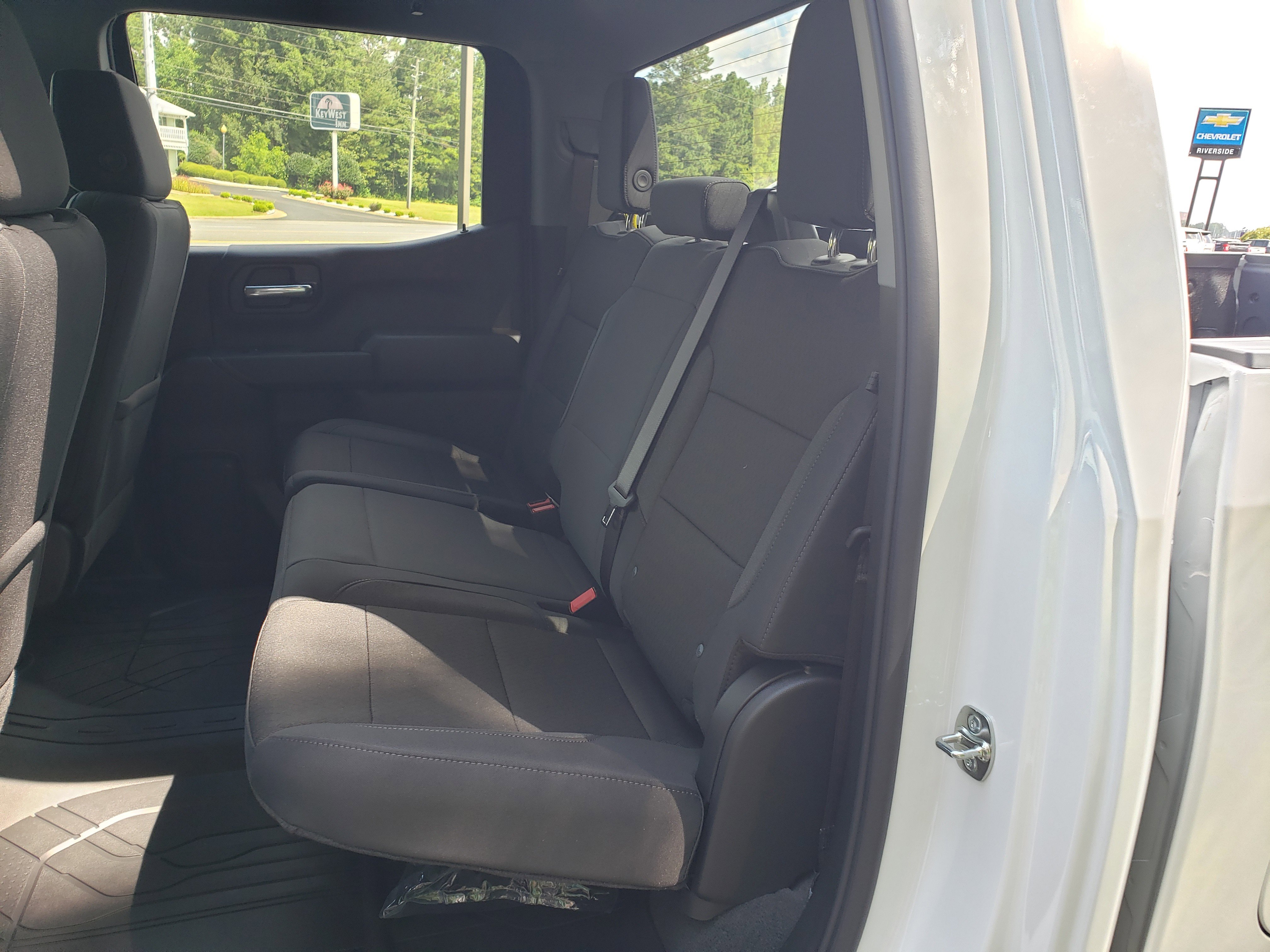 New 2025 Chevrolet Silverado 1500 Custom w/ LPO, Dark Essentials Package image 29