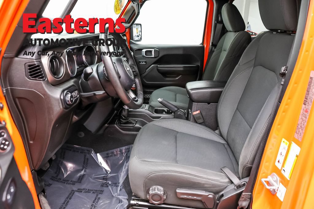 Used 2018 Jeep Wrangler Unlimited Sport S AWD/4WD image 15