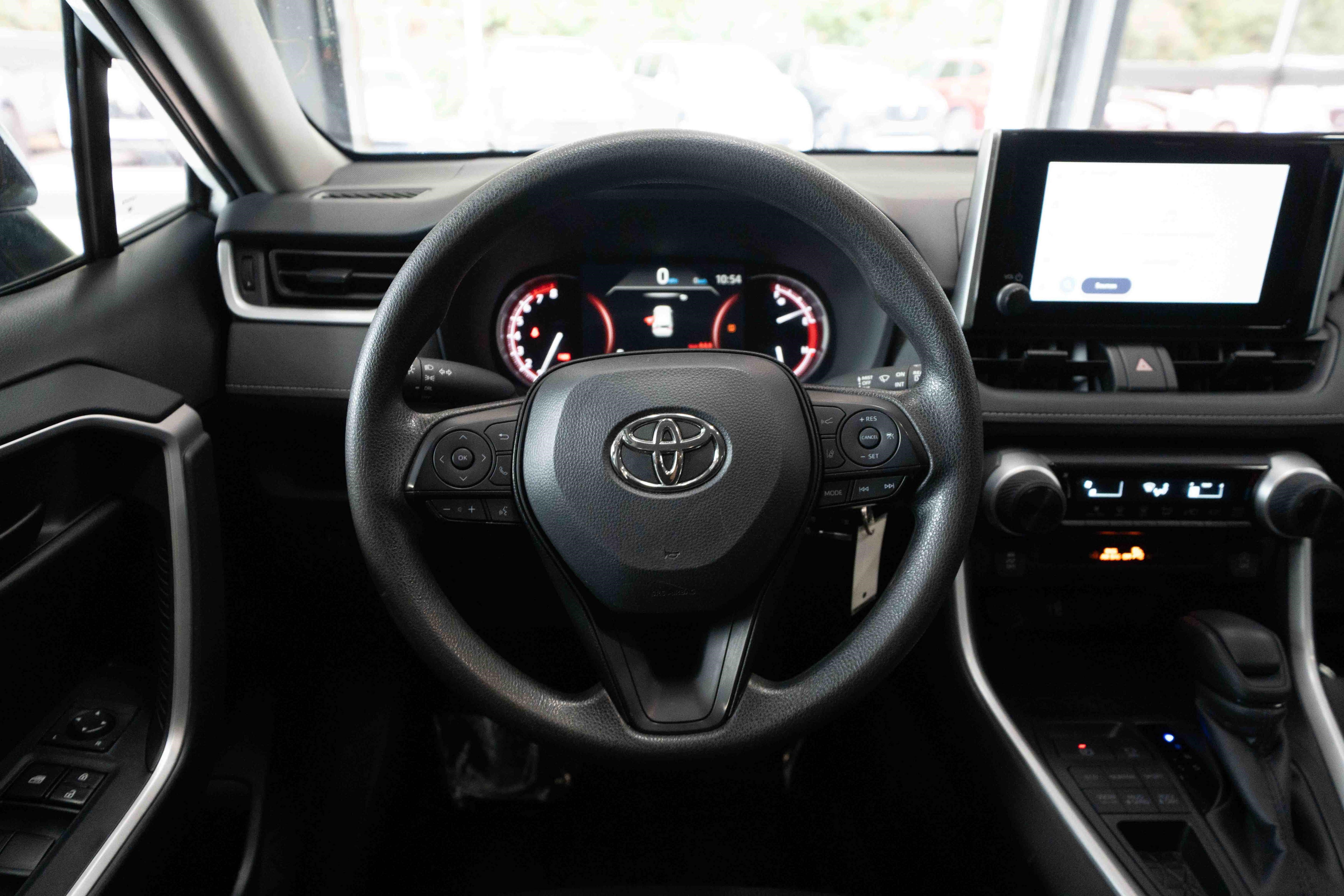 Used 2025 Toyota RAV4 LE AWD/4WD image 21