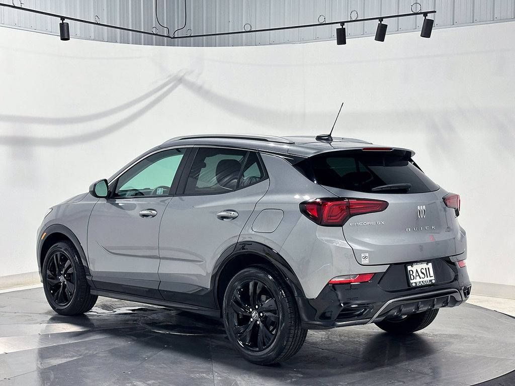 Used 2024 Buick Encore GX Sport Touring FWD image 16
