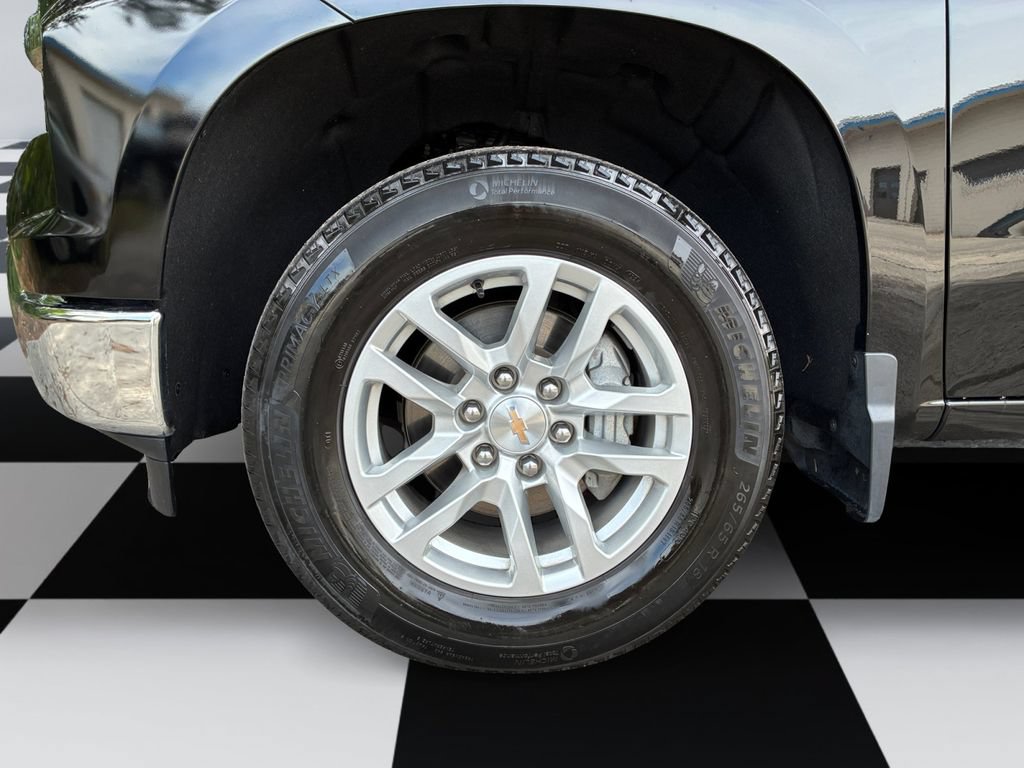 Used 2025 Chevrolet Silverado 1500 LT RWD image 14
