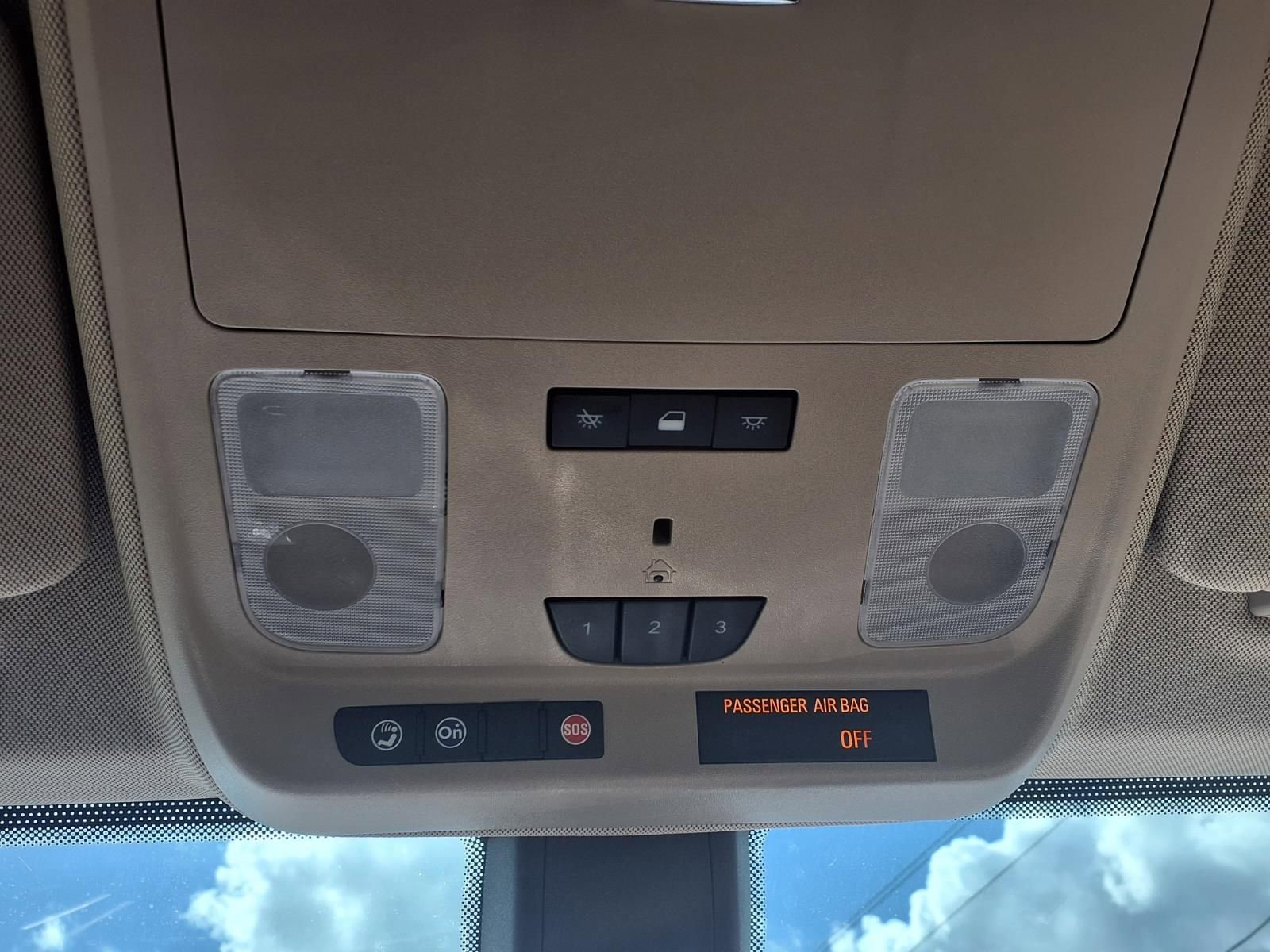 Used 2018 Buick Envision Essence image 9