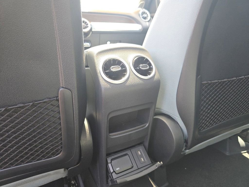 New 2026 Mercedes-Benz GLB 250 4MATIC image 26