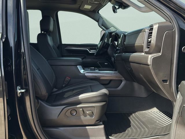 Used 2024 Chevrolet Silverado 2500 LTZ w/ LTZ Plus Package image 13