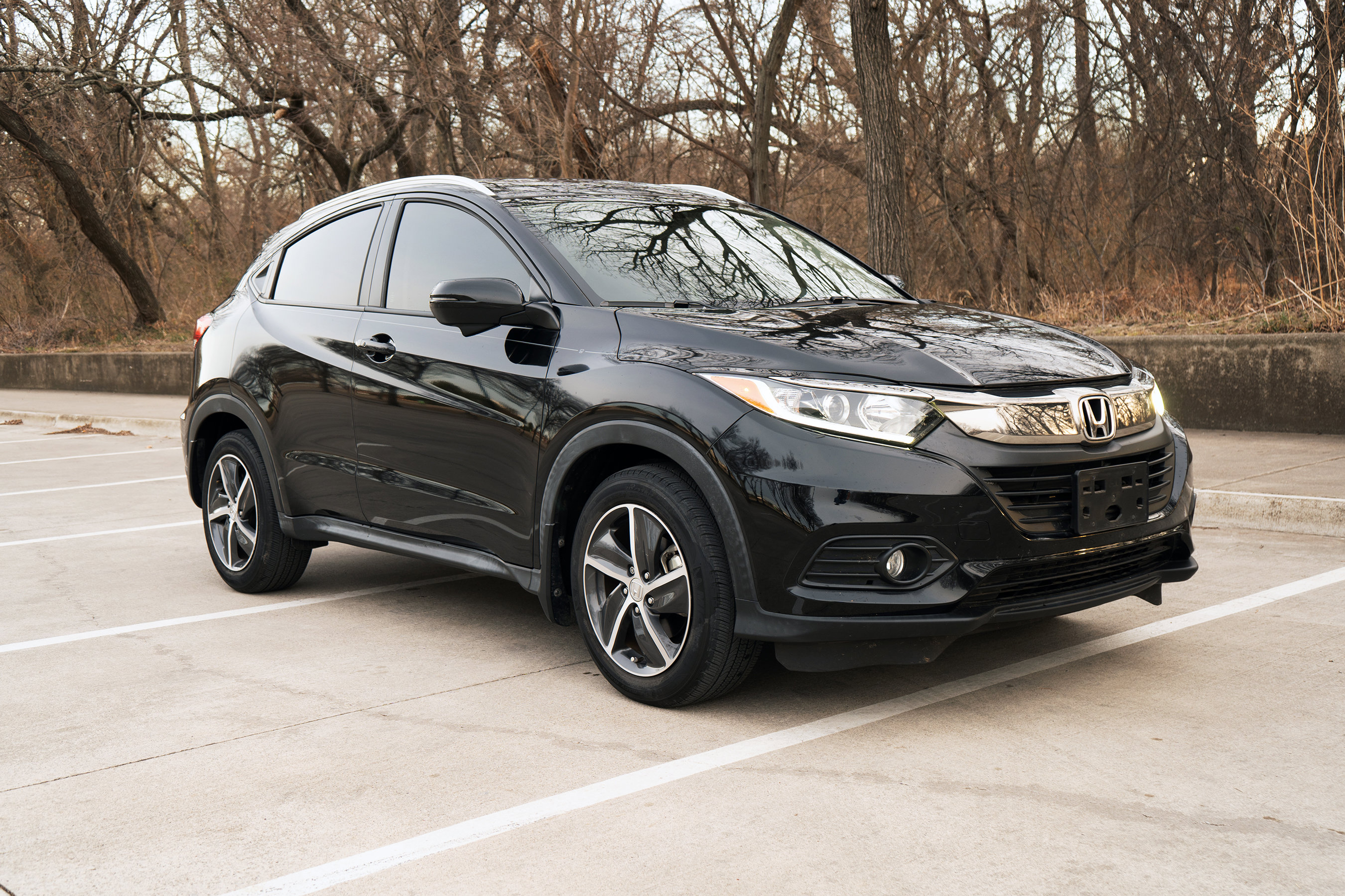 Used 2021 Honda HR-V EX image 2