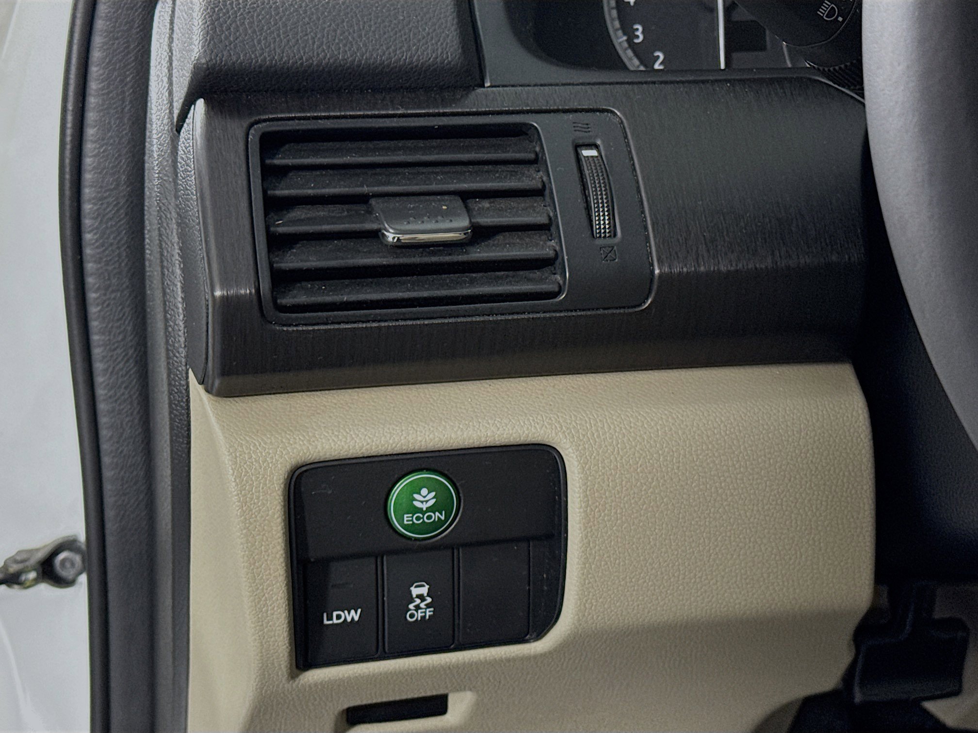 Used 2013 Honda Accord Touring image 10