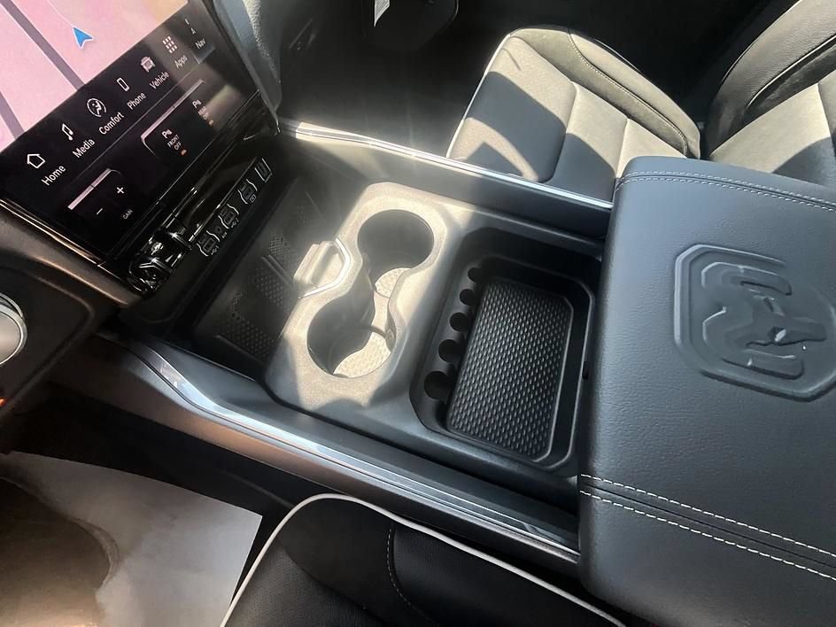 New 2026 RAM 1500 Laramie w/ Night Edition AWD/4WD image 29