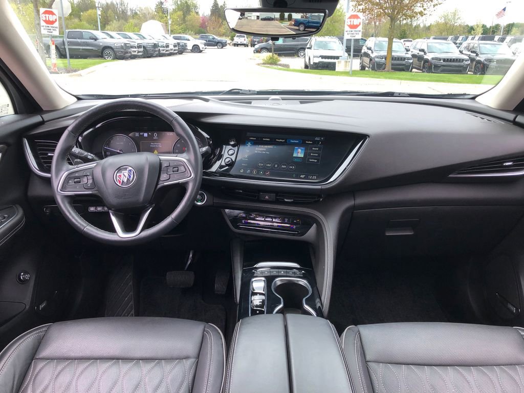 Used 2021 Buick Envision Avenir w/ Technology Package II AWD/4WD image 30