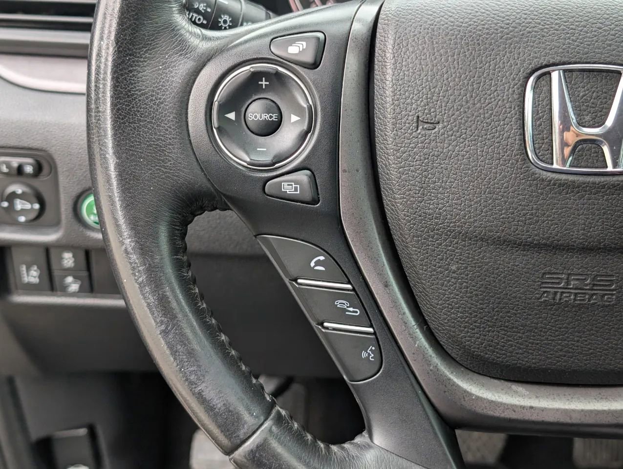 Used 2018 Honda Pilot EX-L image 24