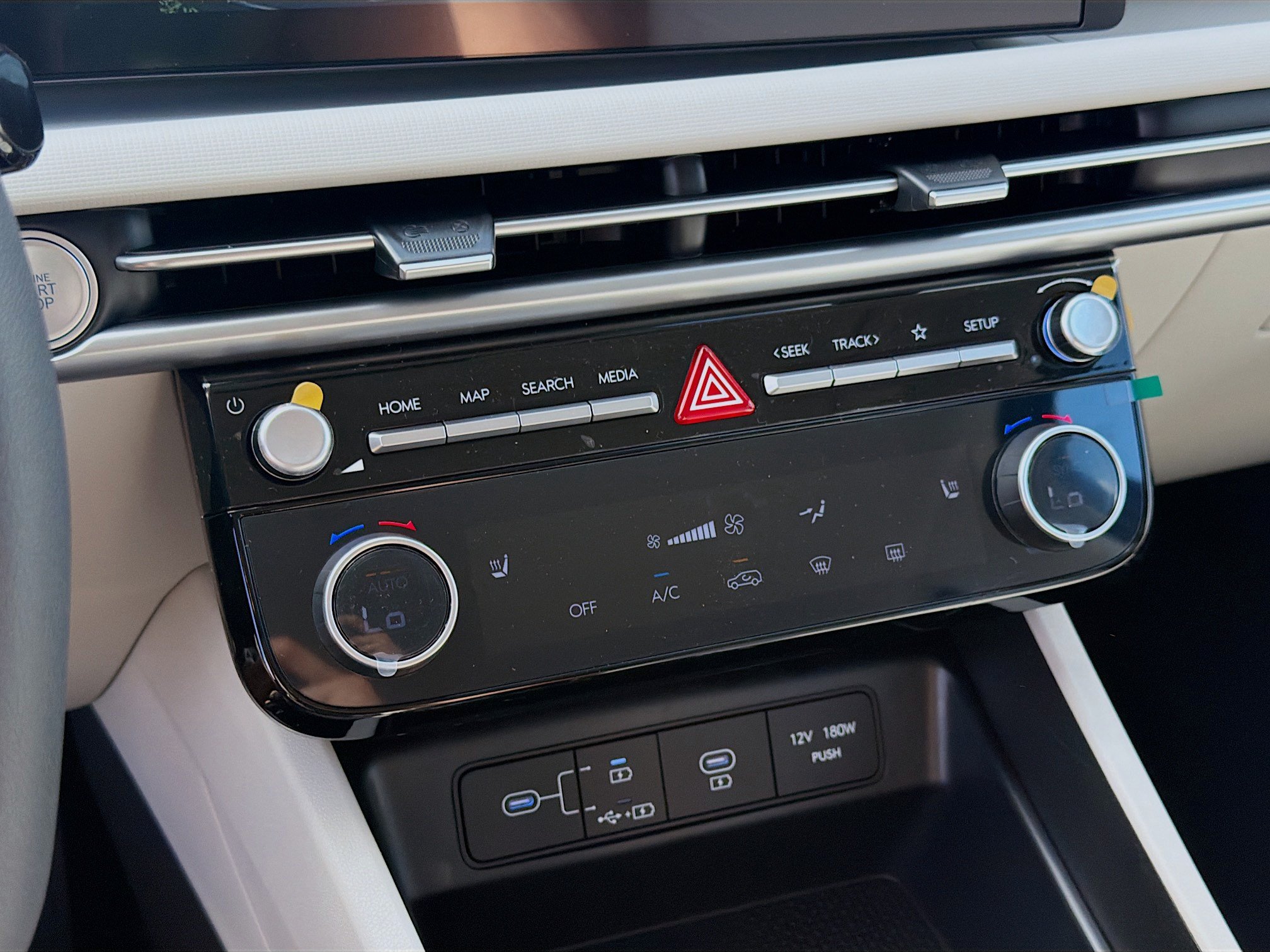 New 2026 Hyundai Tucson SEL AWD/4WD image 12