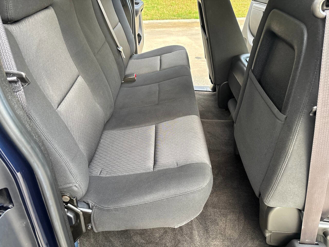 Used 2011 Chevrolet Silverado 1500 LS image 17