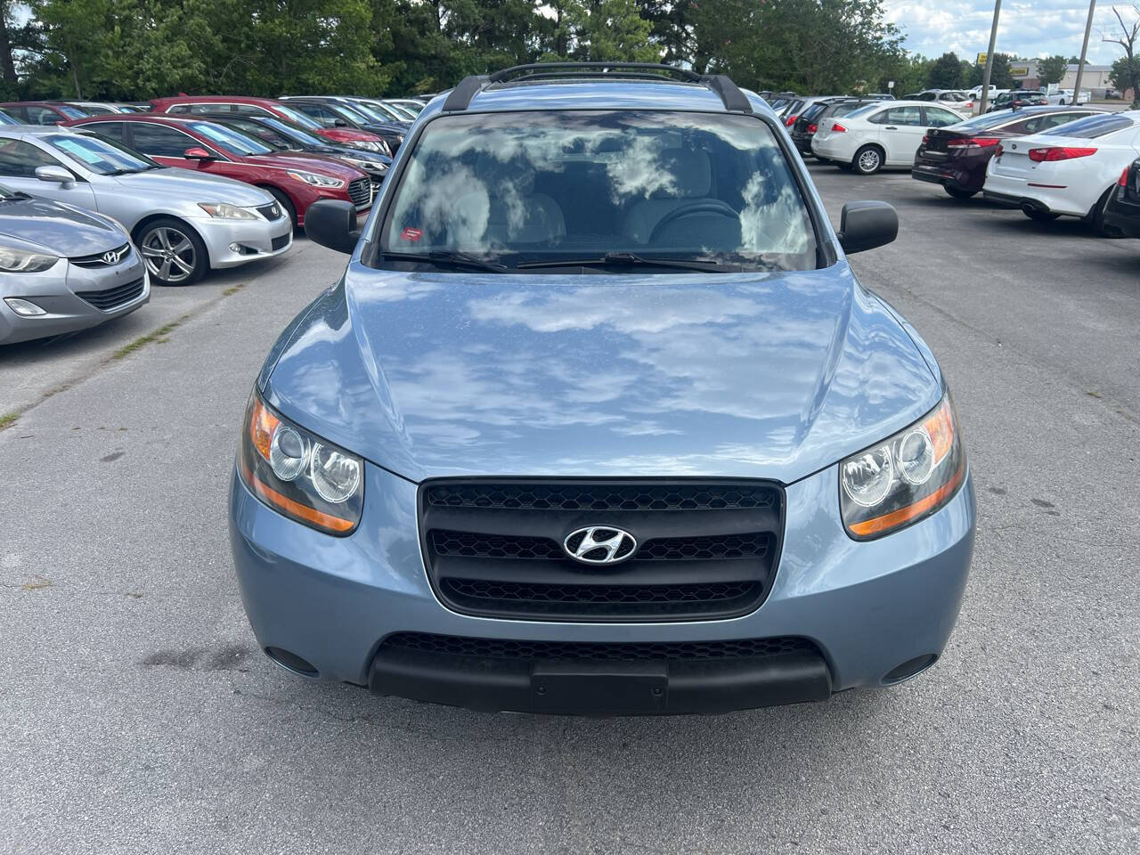 Used 2009 Hyundai Santa Fe GLS w/ Premium Pkg 3 FWD image 3