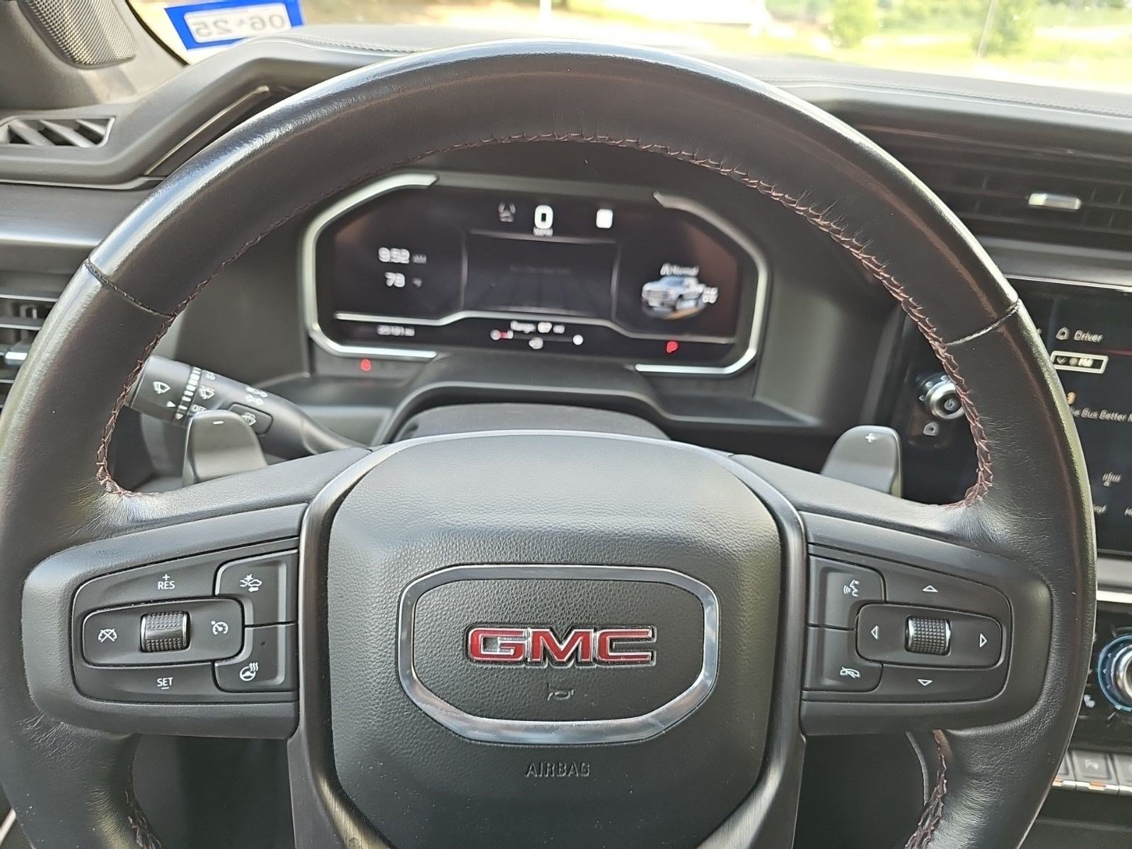 Used 2022 GMC Sierra 1500 AT4X AWD/4WD image 22