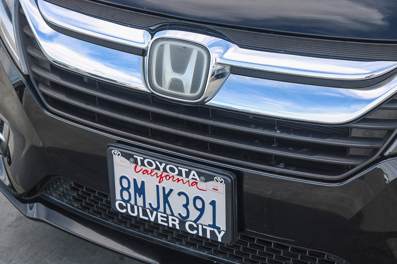 Used 2018 Honda Odyssey Elite image 6