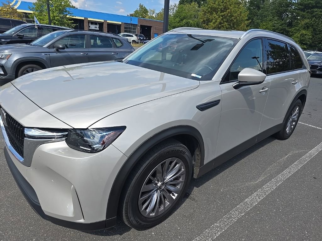 Used 2024 MAZDA CX-90 3.3 Turbo w/ Preferred Package image 2