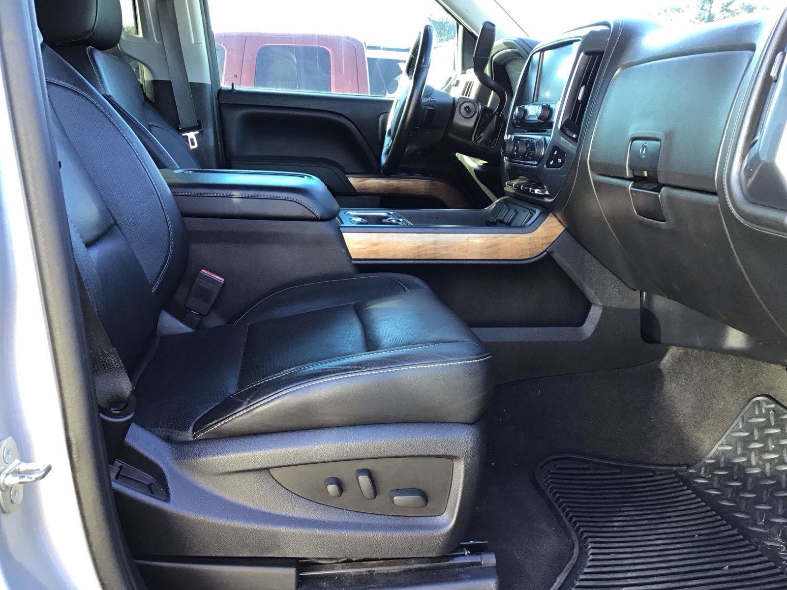 Used 2015 Chevrolet Silverado 1500 LTZ w/ Texas Edition, 1LZ Trim AWD/4WD image 7