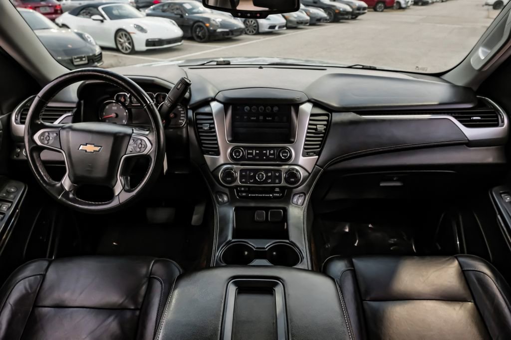 Used 2018 Chevrolet Suburban LT image 11