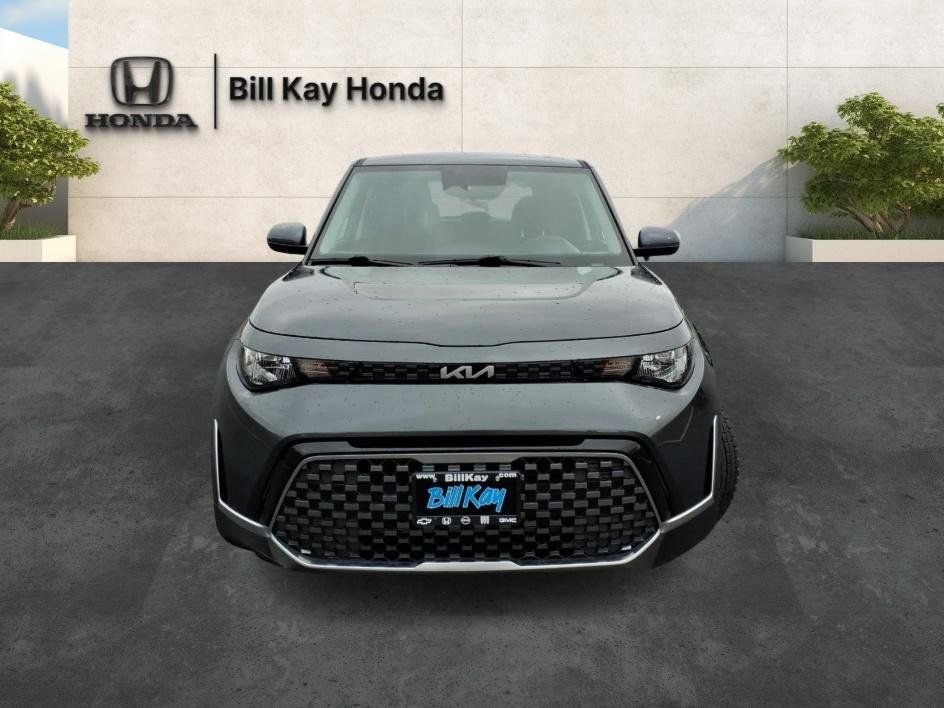 Used 2023 Kia Soul EX image 9